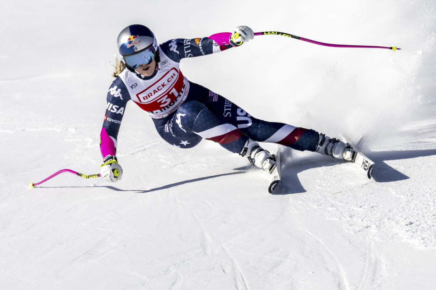 Lindsey Vonn takes a low-risk approach, 14th in her return to World Cup skiing at age 40 | iNFOnews.ca