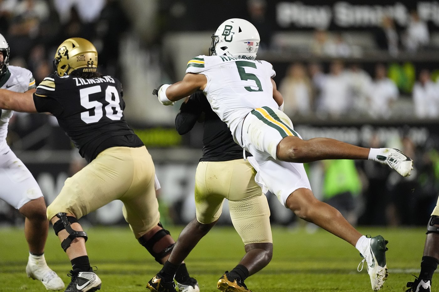 Sanders connects with Wester on Hail Mary in regulation, Colorado beats Baylor 38-31 in overtime | iNFOnews.ca Sanders connects with Wester on Hail Mary in regulation, Colorado beats Baylor 38-31 in overtime | iNFOnews.ca