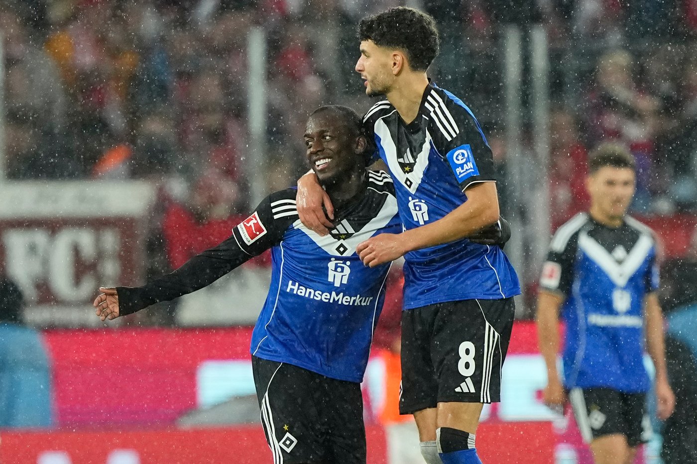 Said El Mala seals 4-1 win for Cologne over 9-man Hamburg in Bundesliga | iNFOnews.ca Said El Mala seals 4-1 win for Cologne over 9-man Hamburg in Bundesliga | iNFOnews.ca