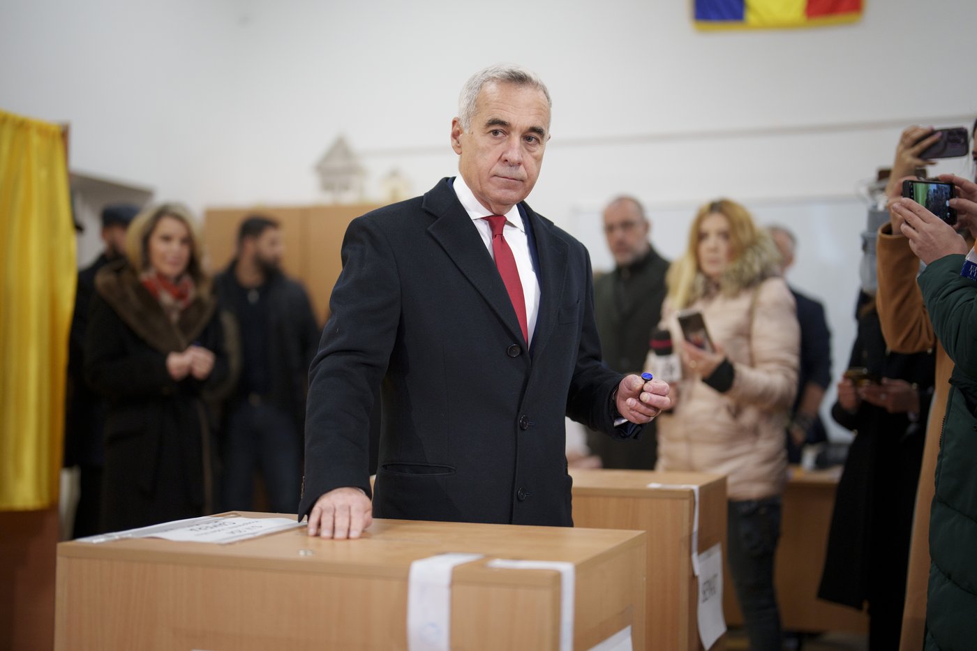 Romanian constitutional court validates first round of presidential race after vote recount | iNFOnews.ca Romanian constitutional court validates first round of presidential race after vote recount | iNFOnews.ca