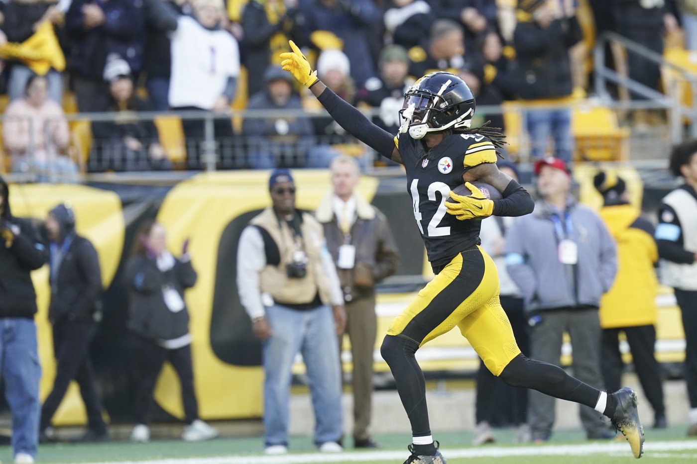 Steelers believe they're Super Bowl contenders. The next 3 weeks will see if they're right | iNFOnews.ca