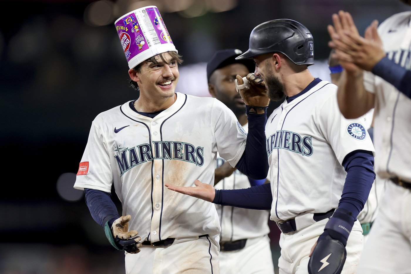 Mariners infield prospect Cole Young impresses in major league debut | iNFOnews.ca Mariners infield prospect Cole Young impresses in major league debut | iNFOnews.ca