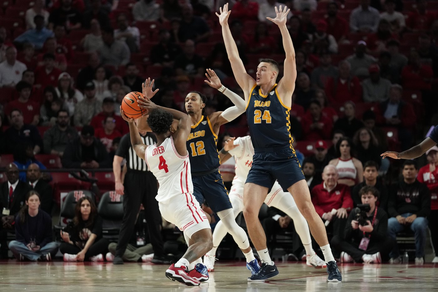 Terrance Arceneaux comes off bench to help No. 15 Houston rout Toledo 78-49 | iNFOnews.ca Terrance Arceneaux comes off bench to help No. 15 Houston rout Toledo 78-49 | iNFOnews.ca