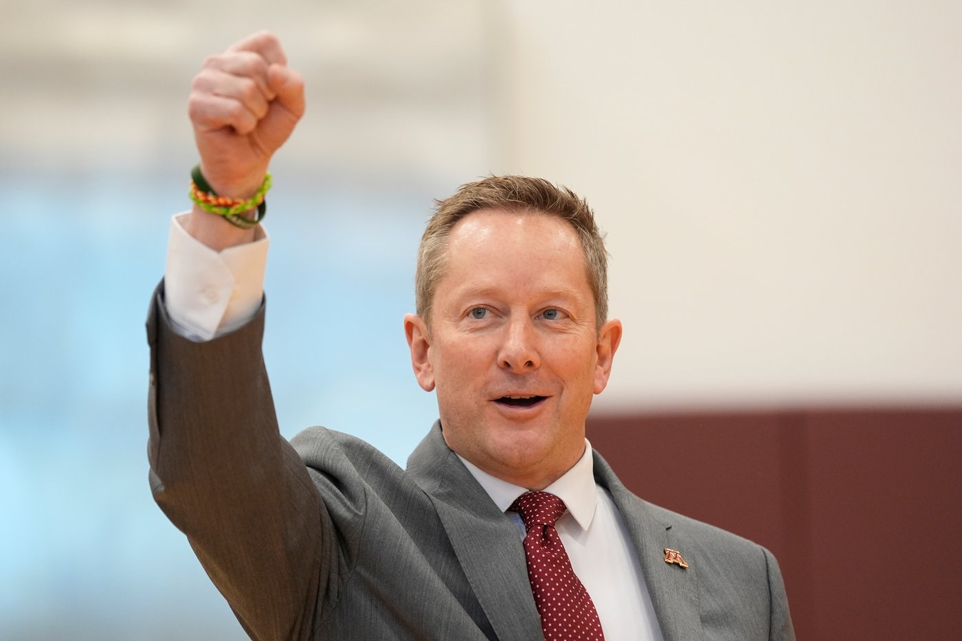 Niko Medved believes Minnesota can climb back into the Big Ten's top tier. He once saw it first-hand | iNFOnews.ca Niko Medved believes Minnesota can climb back into the Big Ten's top tier. He once saw it first-hand | iNFOnews.ca