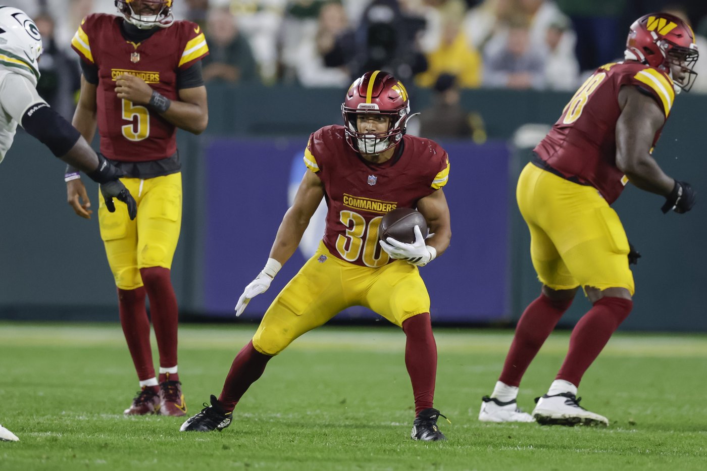 Commanders' Austin Ekeler is out for the season with a torn Achilles tendon, AP source says | iNFOnews.ca