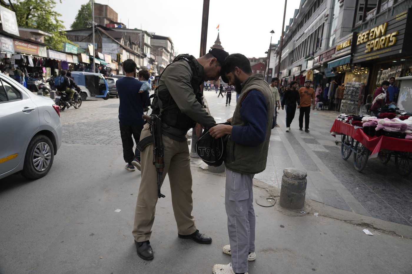 Militants kill at least 26 tourists at a resort in Indian-controlled Kashmir | iNFOnews.ca Militants kill at least 26 tourists at a resort in Indian-controlled Kashmir | iNFOnews.ca