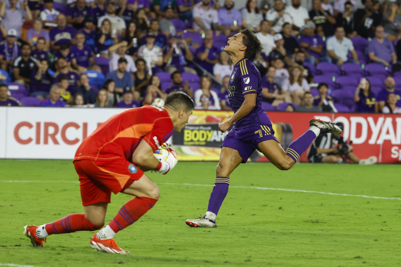 Facundo Torres, Martin Ojeda, Pedro Gallese lead Orlando City past Charlotte 2-0 in playoff opener | iNFOnews.ca