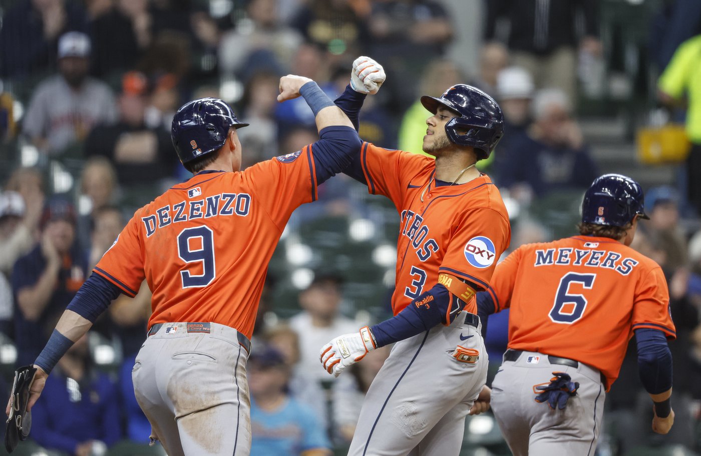 Valdez and Peña help Astros trounce Brewers 9-1 to avoid a sweep | iNFOnews.ca Valdez and Peña help Astros trounce Brewers 9-1 to avoid a sweep | iNFOnews.ca
