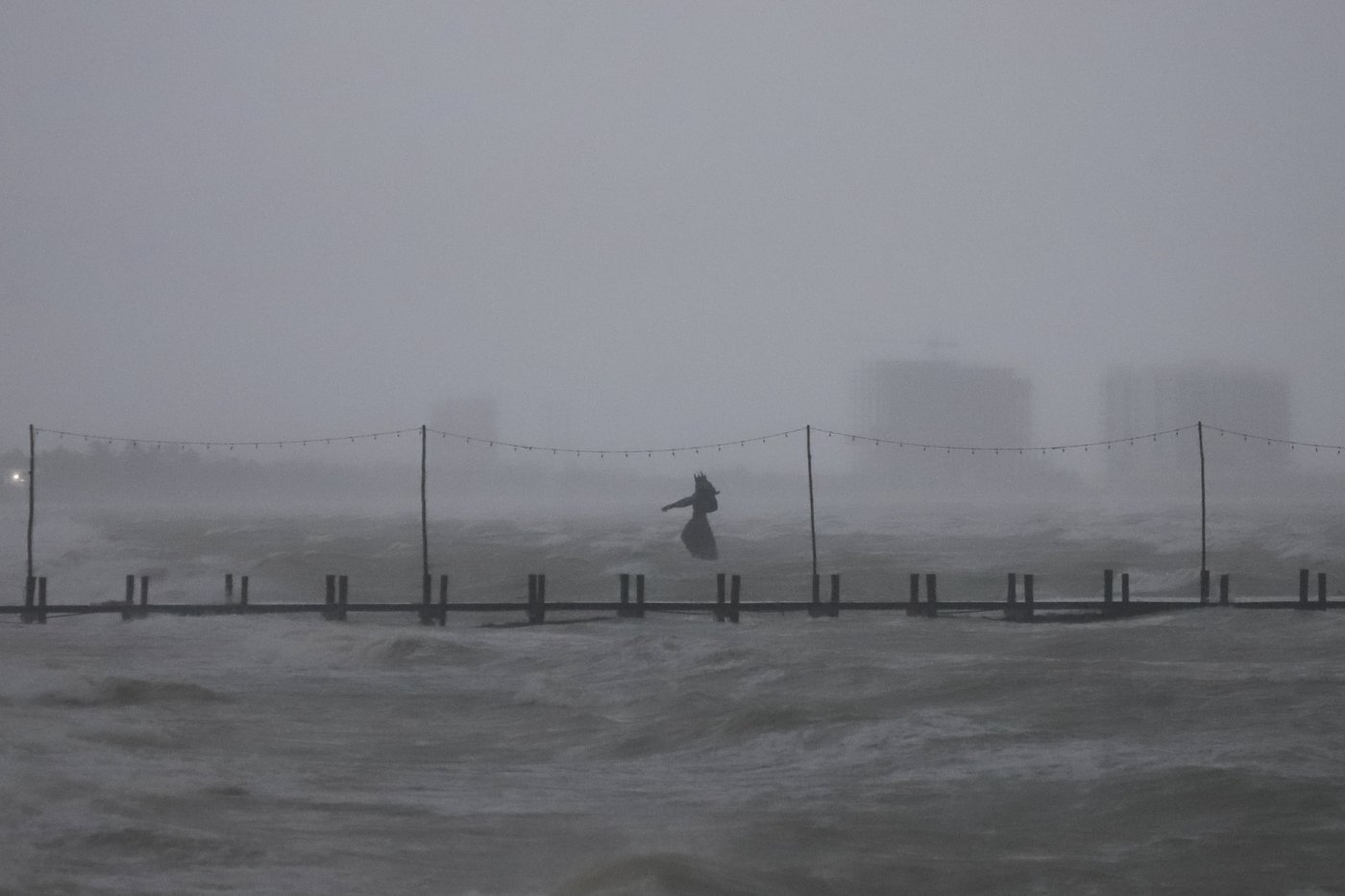 The Latest: Hurricane Milton takes aim near Tampa Bay, Florida, once again a Category 5 storm | iNFOnews.ca