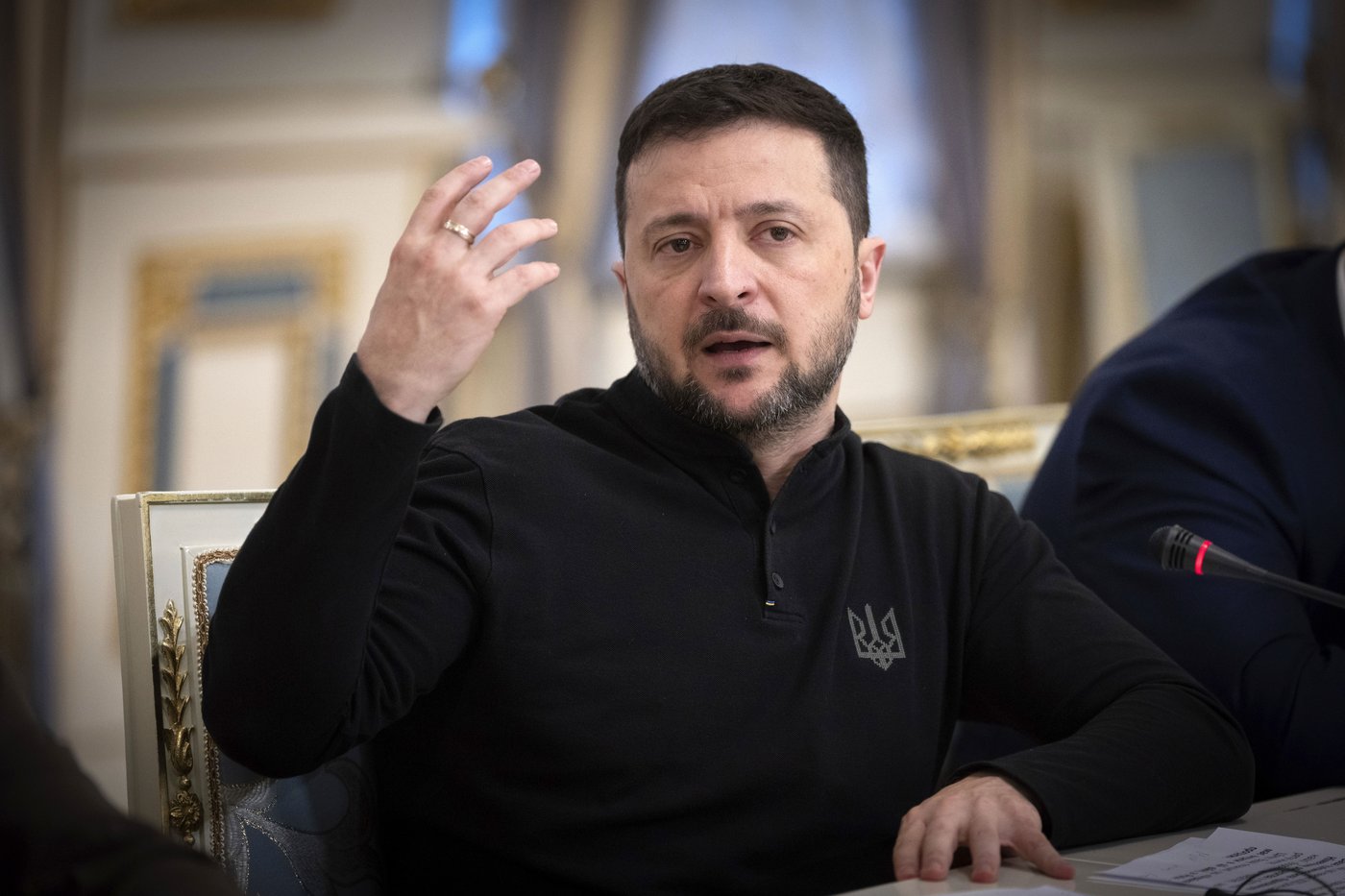 Zelenskyy open to Western troops providing security for end to war in Ukraine | iNFOnews.ca