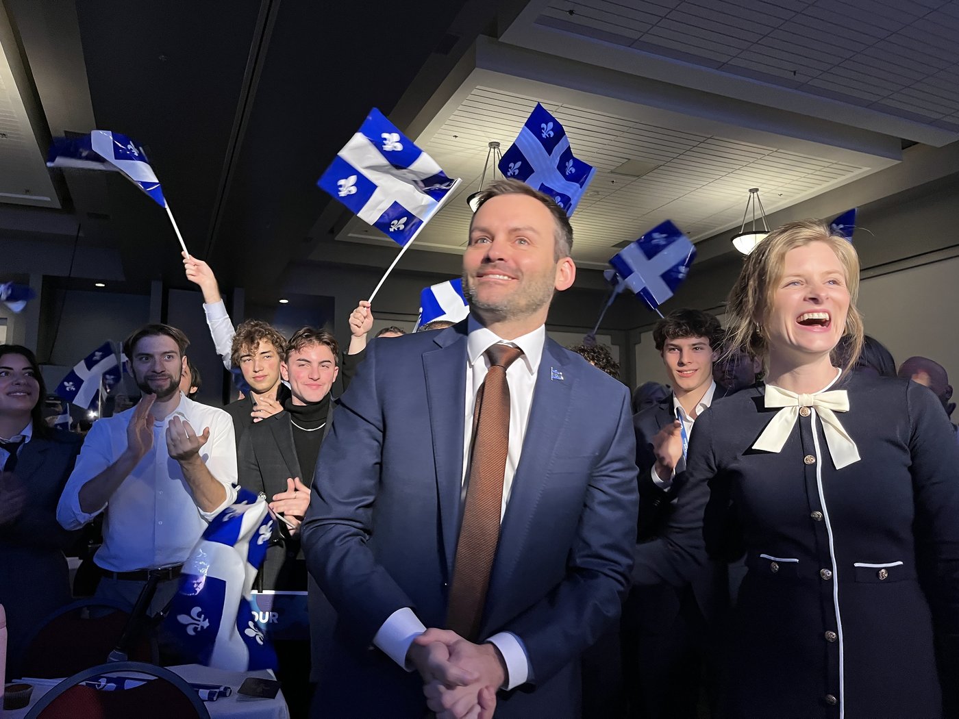 PQ leader rallies troops as Quebec Liberals warn against Quebec currency policy | iNFOnews.ca PQ leader rallies troops as Quebec Liberals warn against Quebec currency policy | iNFOnews.ca