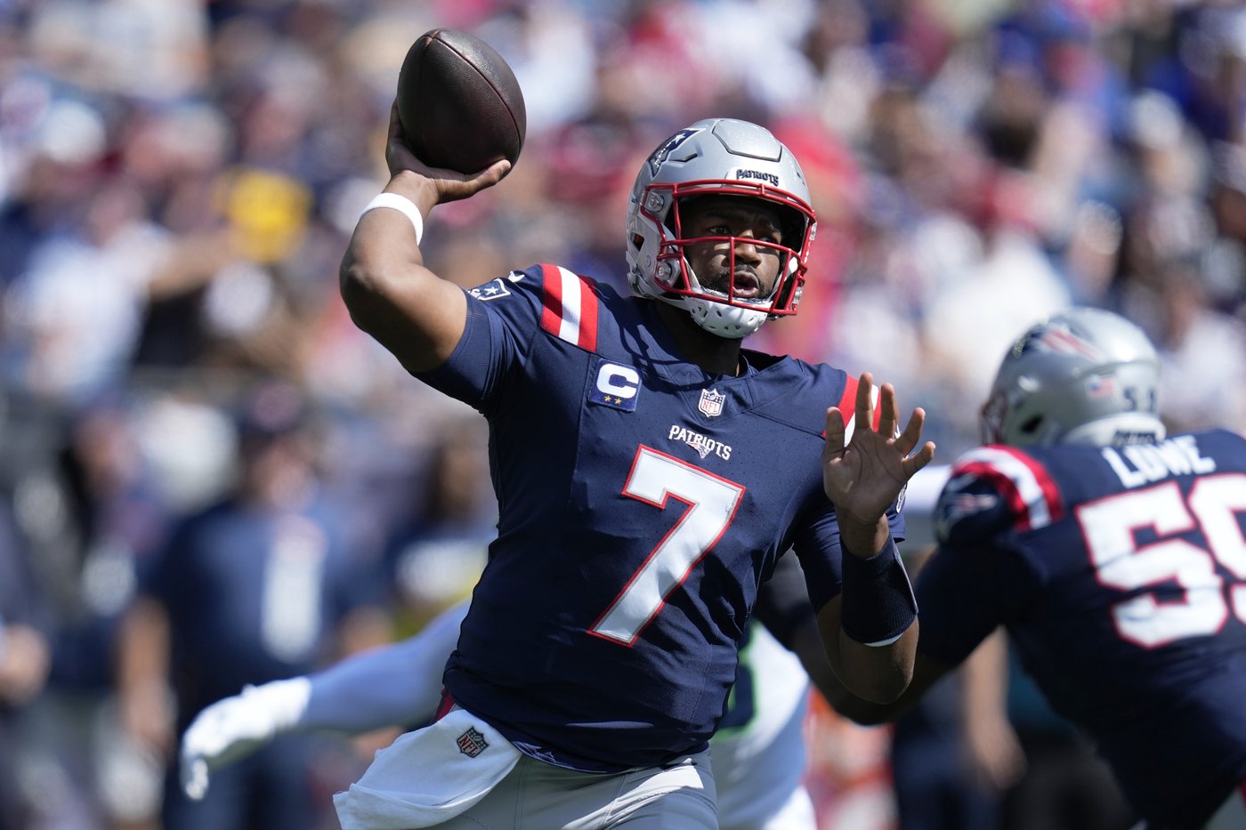 Aaron Rodgers gets 1st chance to play in Jets-Patriots rivalry when teams square off Thursday night | iNFOnews.ca Aaron Rodgers gets 1st chance to play in Jets-Patriots rivalry when teams square off Thursday night | iNFOnews.ca