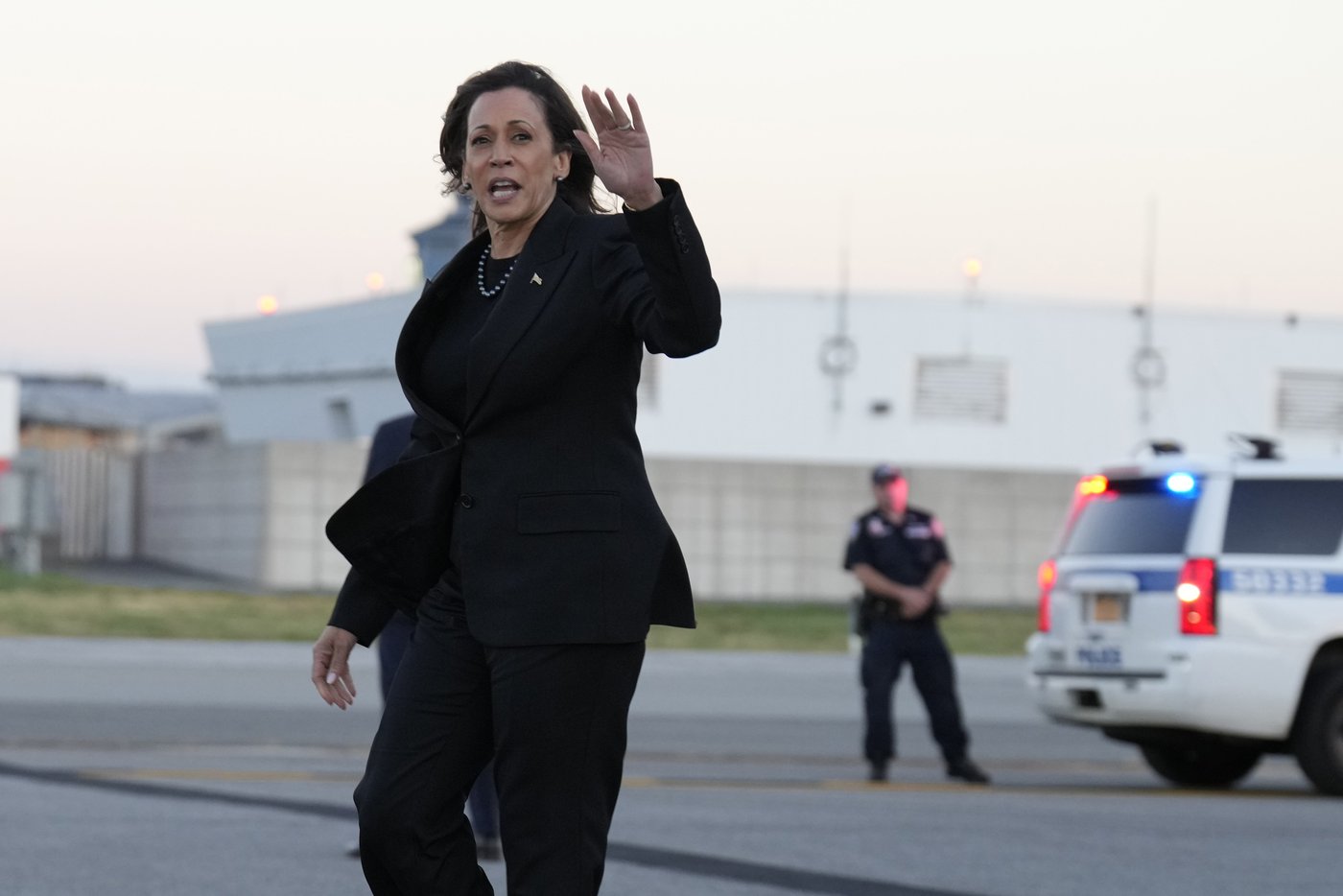 The Latest: Harris continues media blitz with 3 more national interviews | iNFOnews.ca The Latest: Harris continues media blitz with 3 more national interviews | iNFOnews.ca