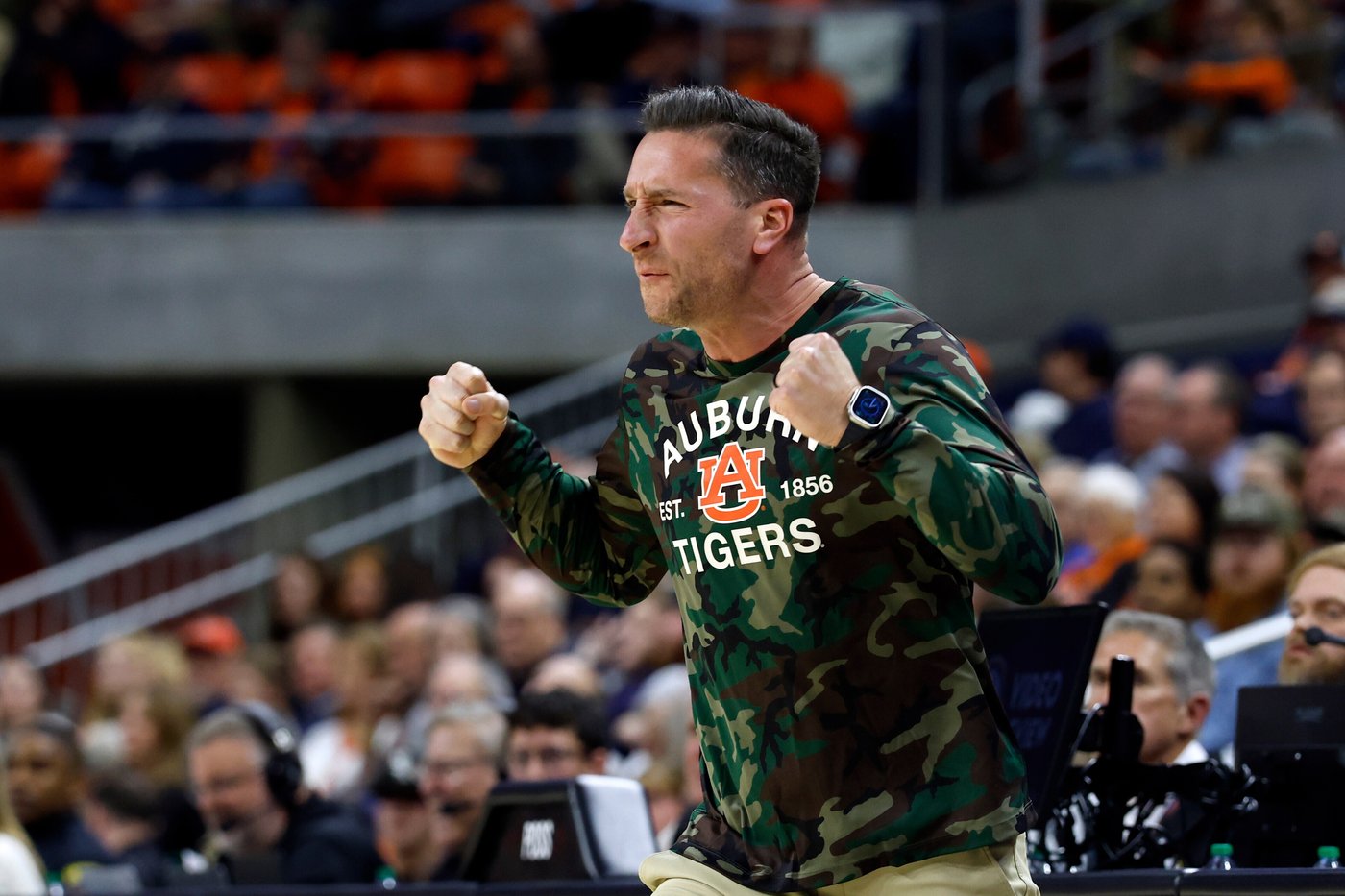 Keyshawn Hall scores 20 points and No. 22 Auburn handles Wofford 93-62 | iNFOnews.ca Keyshawn Hall scores 20 points and No. 22 Auburn handles Wofford 93-62 | iNFOnews.ca