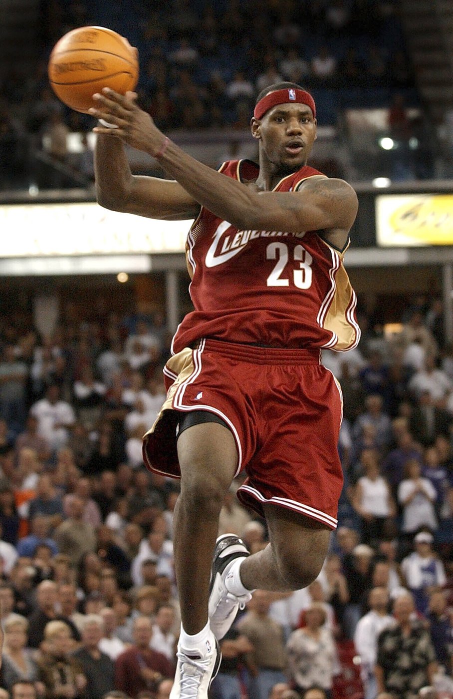 LeBron James at 40: A milestone birthday arrives Monday for the NBA's all-time scoring leader | iNFOnews.ca