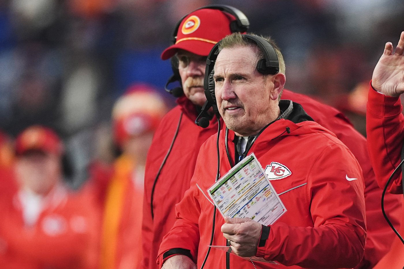 Spagnuolo's Super Bowl wizardry wilts as the Chiefs' defense gets sliced up by the Eagles | iNFOnews.ca Spagnuolo's Super Bowl wizardry wilts as the Chiefs' defense gets sliced up by the Eagles | iNFOnews.ca