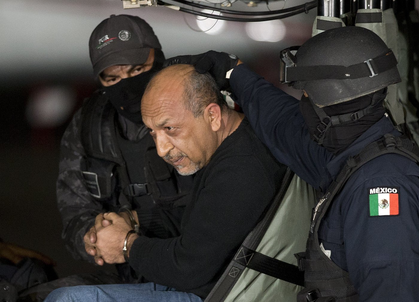 Mexico transfers 26 cartel figures wanted by US authorities in deal with Trump administration | iNFOnews.ca