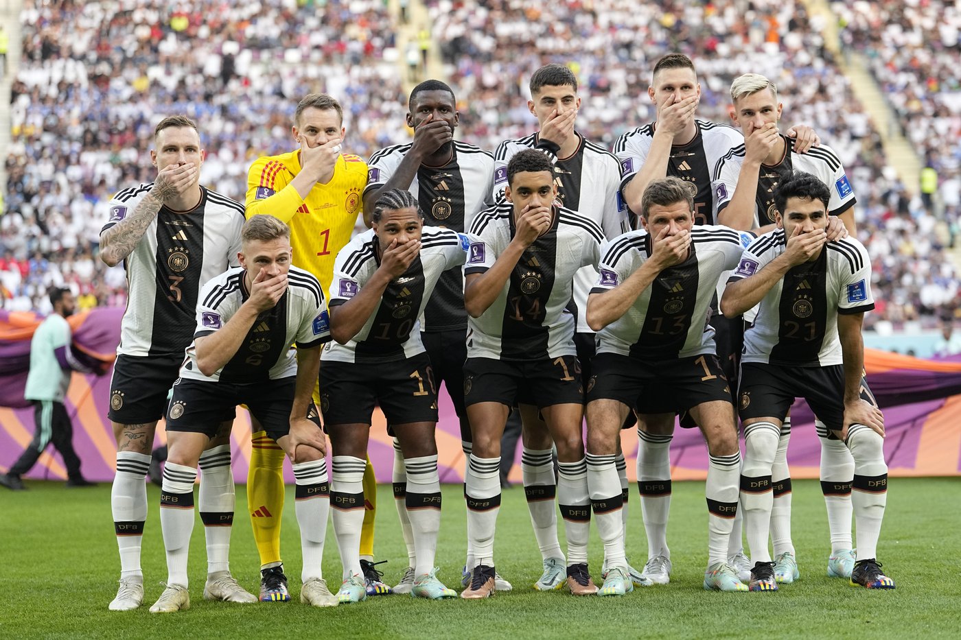 Germany's soccer team wants to focus on playing and not politics | iNFOnews.ca