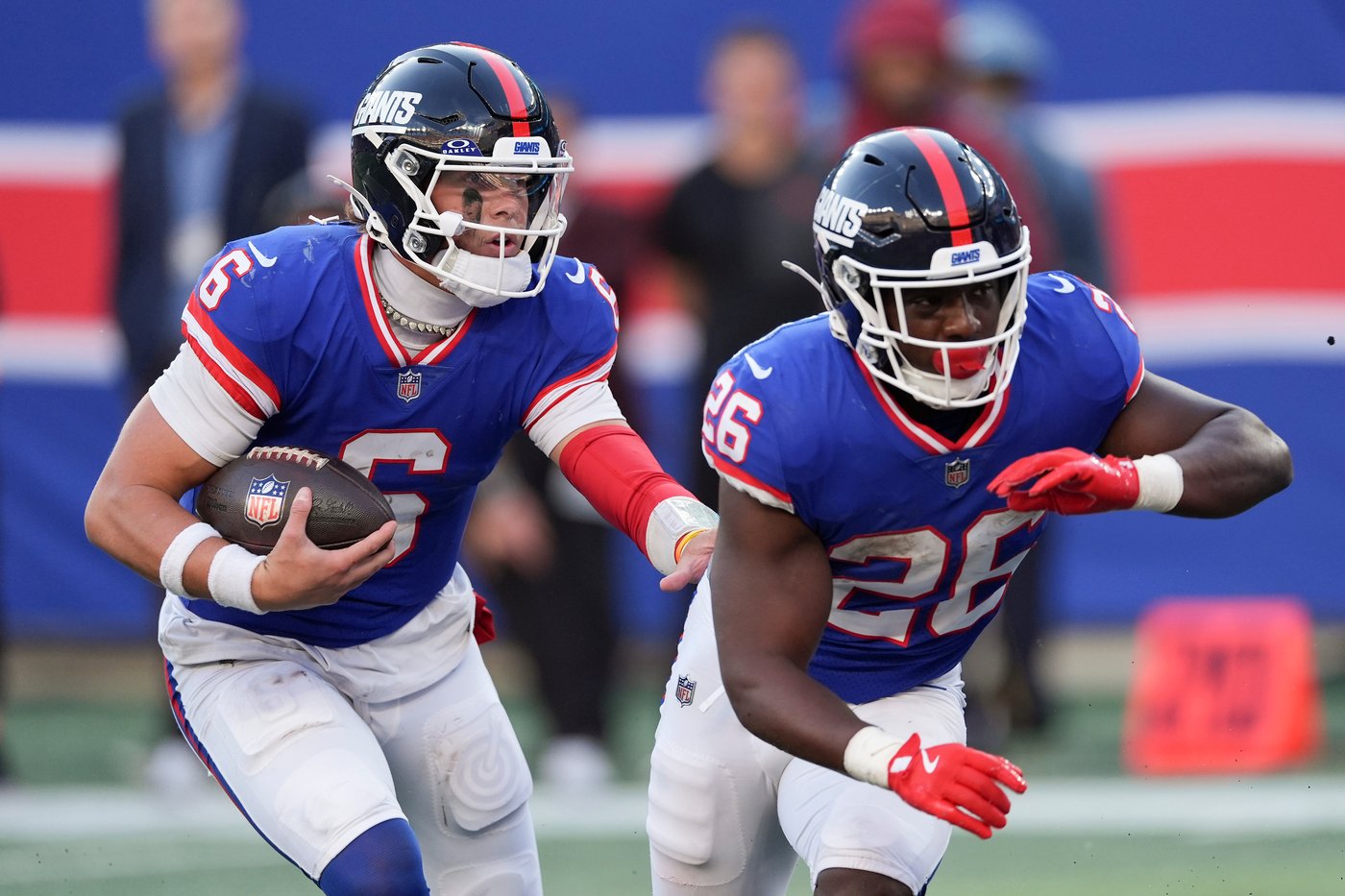 Playoff-contending Bears look to avoid a letdown against the struggling Giants | iNFOnews.ca