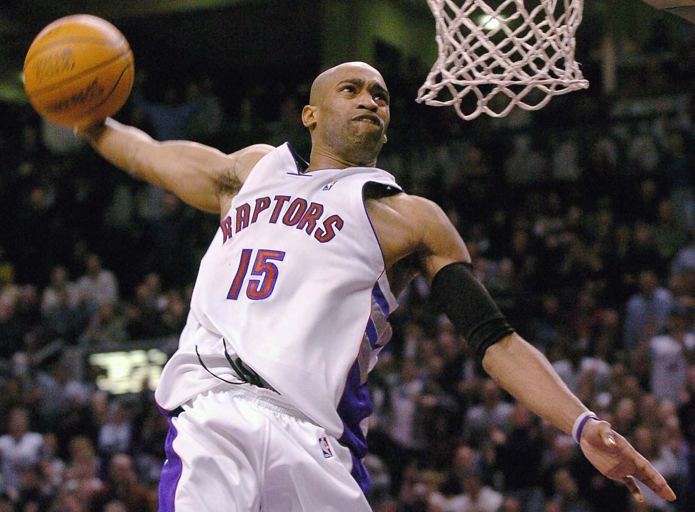 Source: Former star Vince Carter to become first Raptor to have number retired | iNFOnews.ca Source: Former star Vince Carter to become first Raptor to have number retired | iNFOnews.ca