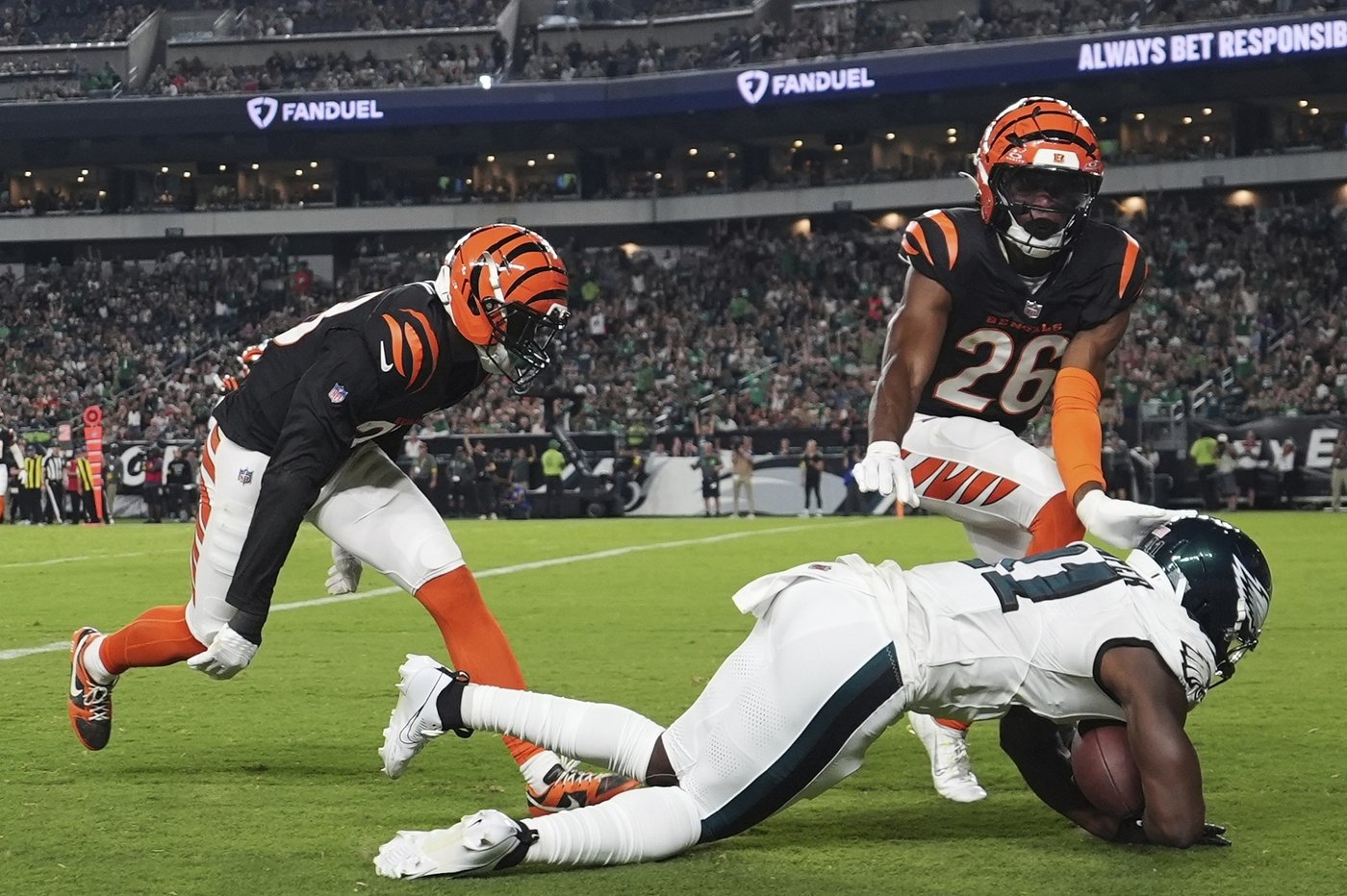 Bengals assessing options at safety with starter Geno Stone sidelined because of injury | iNFOnews.ca Bengals assessing options at safety with starter Geno Stone sidelined because of injury | iNFOnews.ca