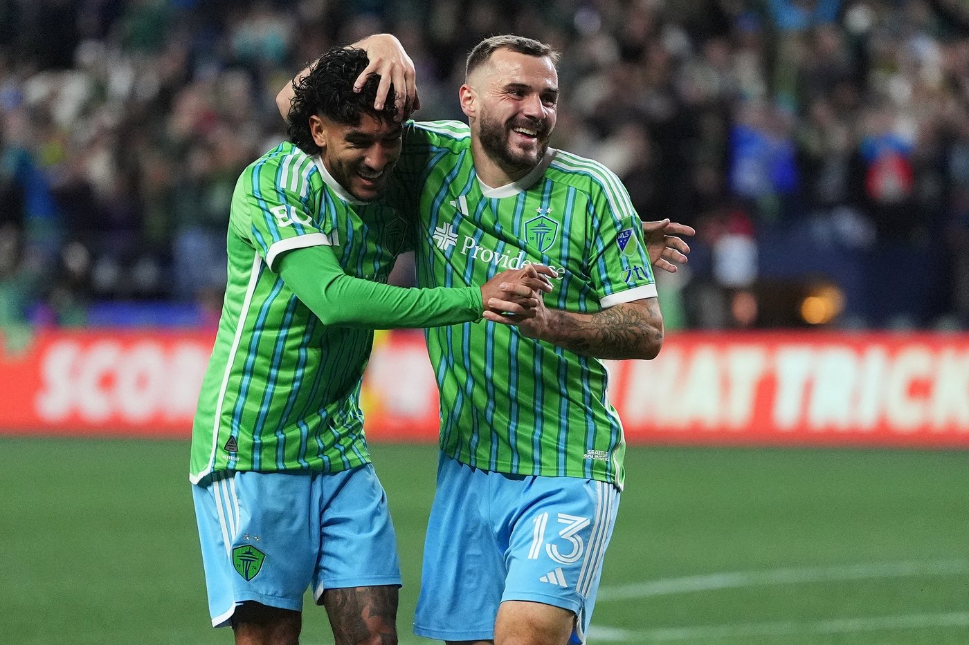 Obed Vargas scores twice as Sounders beat Minnesota United 4-2 to extend series | iNFOnews.ca