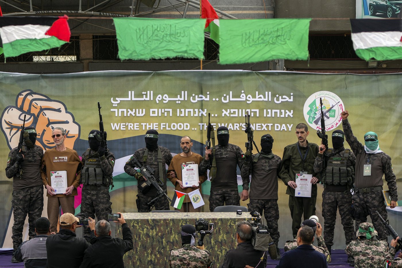 Hamas releases 3 frail-looking Israeli hostages for Palestinian prisoners under Gaza ceasefire | iNFOnews.ca
