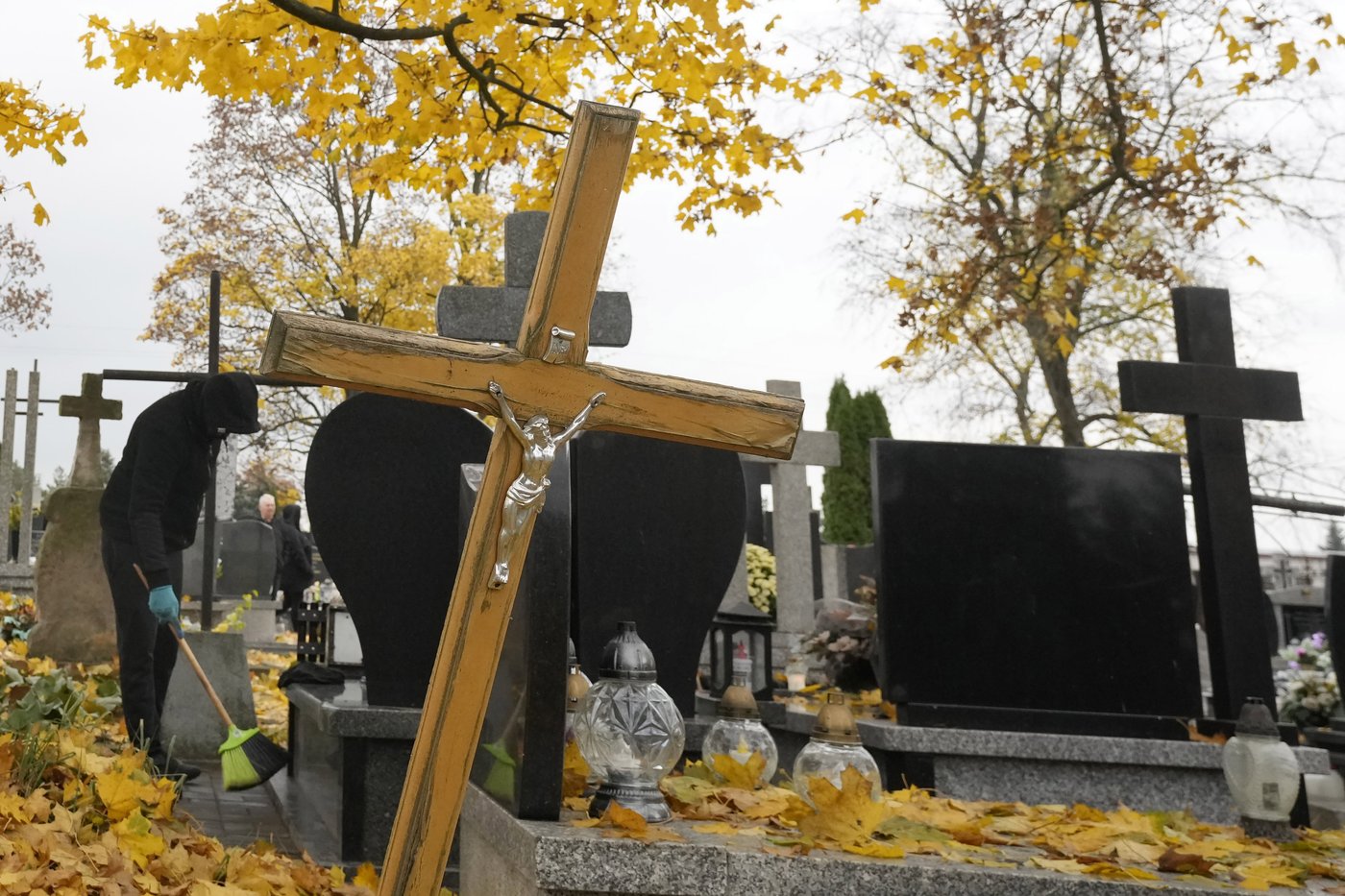 Spiritual, not spooky. After Halloween, Christians observe All Saints' Day | iNFOnews.ca Spiritual, not spooky. After Halloween, Christians observe All Saints' Day | iNFOnews.ca