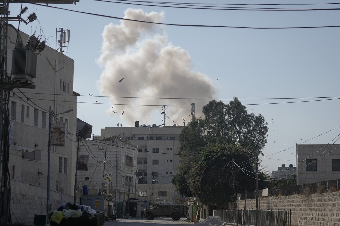 Israel-Hamas war latest: Israeli airstrikes in Lebanon have killed nearly 700 this week | iNFOnews.ca Israel-Hamas war latest: Israeli airstrikes in Lebanon have killed nearly 700 this week | iNFOnews.ca