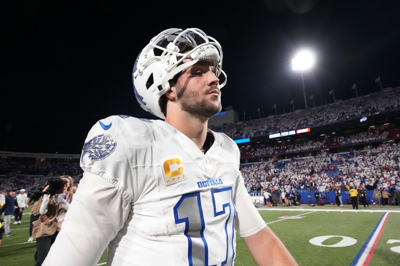 Bills reminded of what they're missing after Stefon Diggs' return to Buffalo sparks Patriots' win | iNFOnews.ca