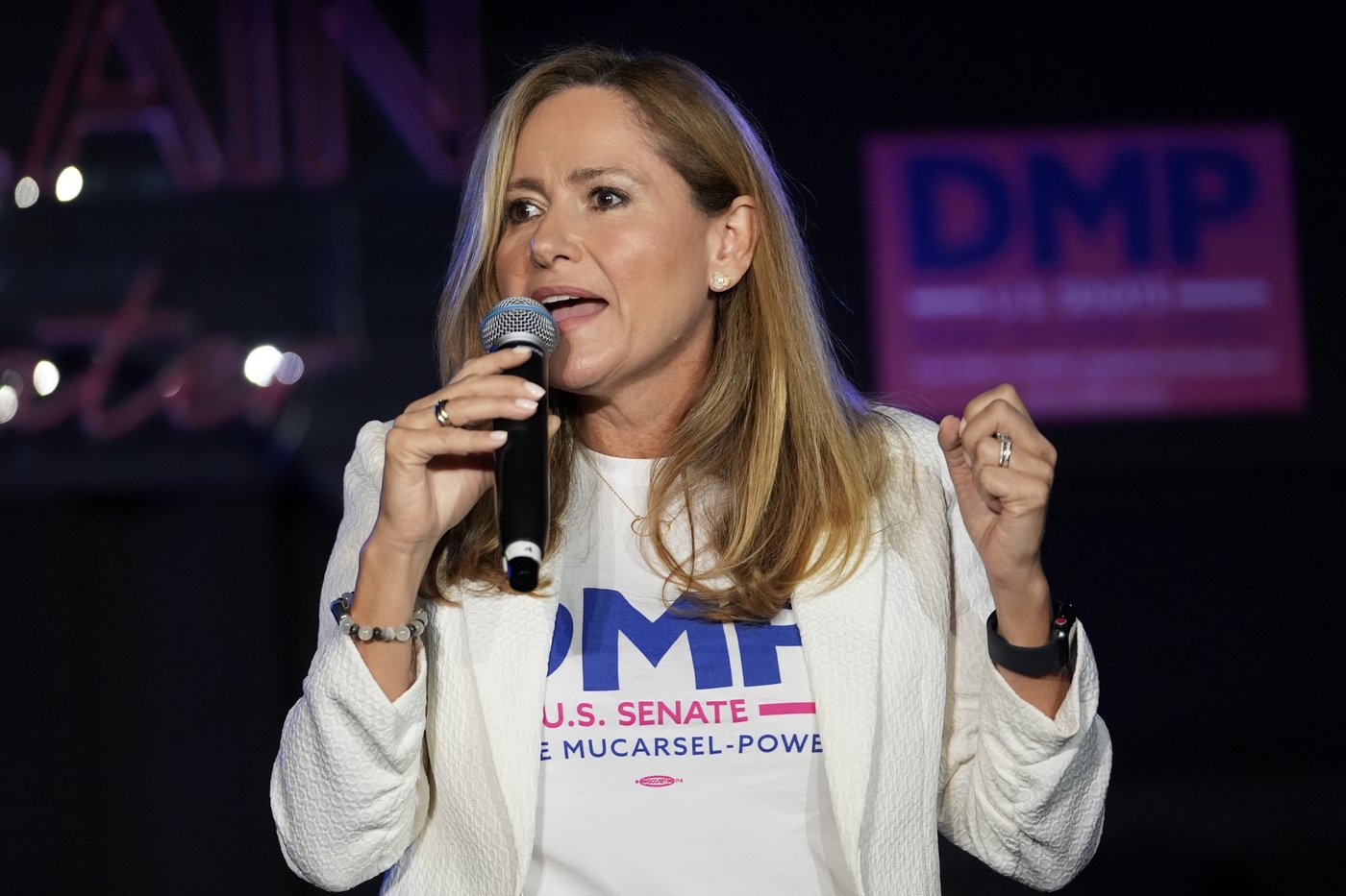 Senate Democrats are making a late push in red-leaning states as they try to hold majority | iNFOnews.ca Senate Democrats are making a late push in red-leaning states as they try to hold majority | iNFOnews.ca