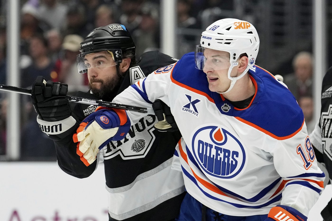 Kings blow a 4-goal lead before Danault scores the last-minute winner in 6-5 opening win over Oilers | iNFOnews.ca Kings blow a 4-goal lead before Danault scores the last-minute winner in 6-5 opening win over Oilers | iNFOnews.ca