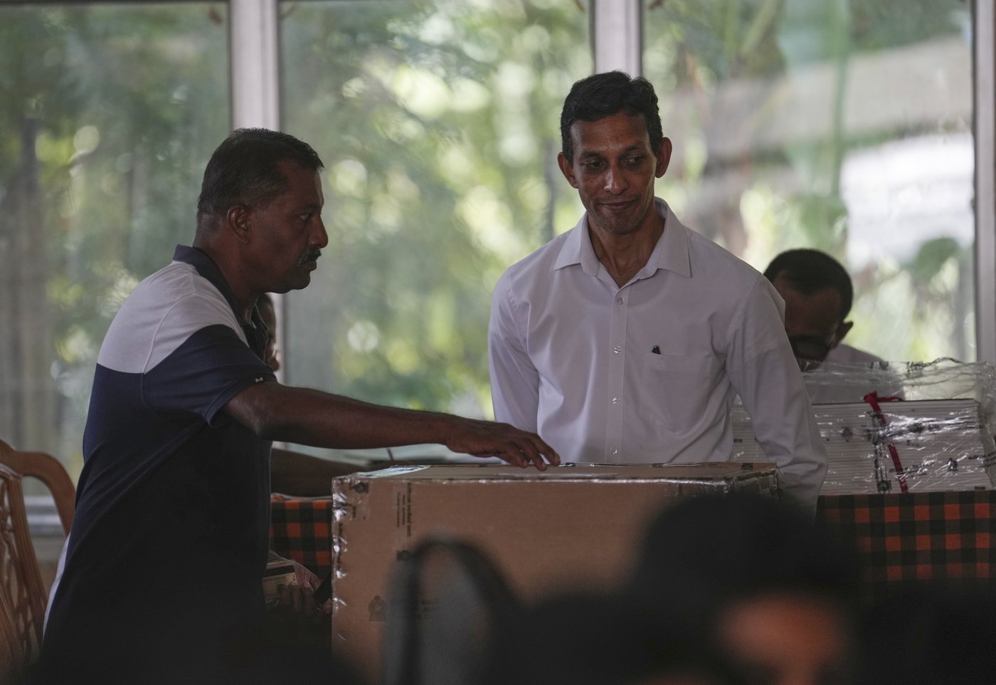 Marxist-leaning Dissanayake leads early official vote count in Sri Lanka's presidential election | iNFOnews.ca Marxist-leaning Dissanayake leads early official vote count in Sri Lanka's presidential election | iNFOnews.ca