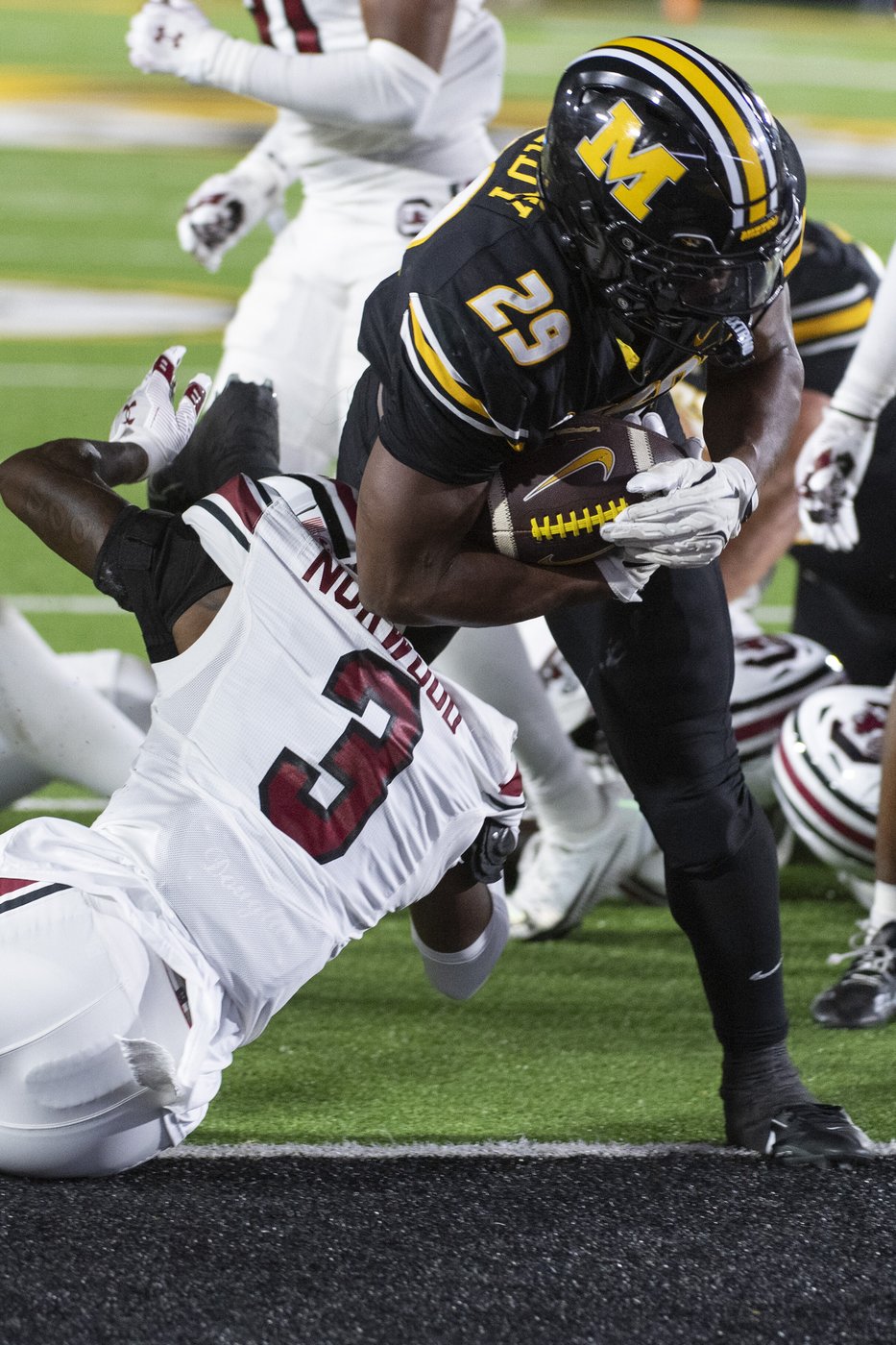 Ahmad Hardy's rise: From lightly recruited Mississippi prospect to SEC sensation for No. 20 Missouri | iNFOnews.ca Ahmad Hardy's rise: From lightly recruited Mississippi prospect to SEC sensation for No. 20 Missouri | iNFOnews.ca