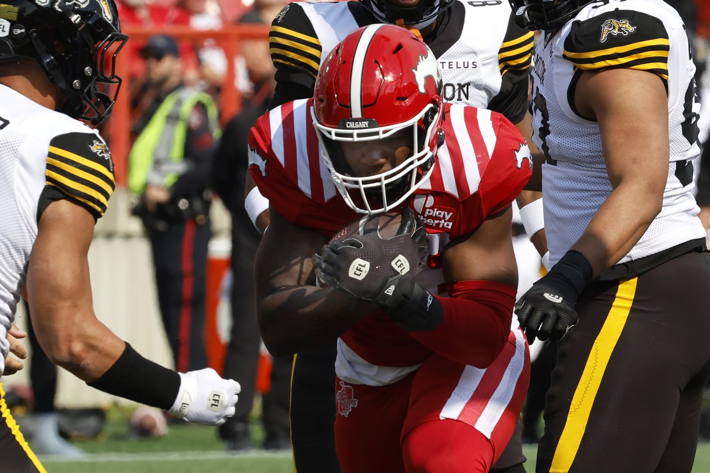 Dedrick Mills, Vernon Adams Jr., spur Stampeders to 38-26 win over Tiger-Cats | iNFOnews.ca
