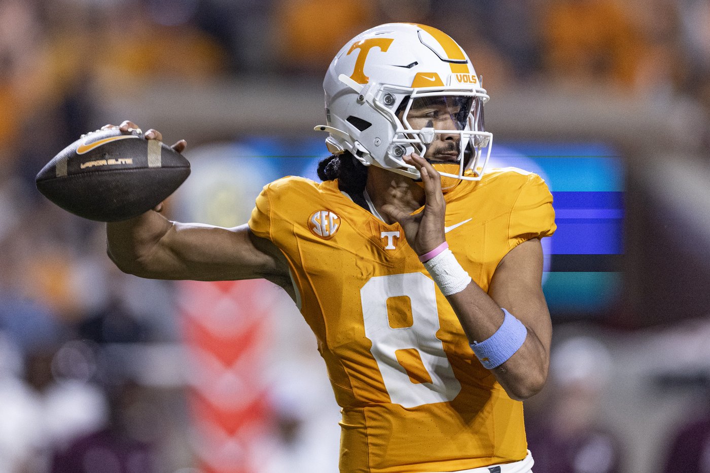 College football Week 12: Tennessee-Georgia is main event with both teams' playoff hopes at stake | iNFOnews.ca