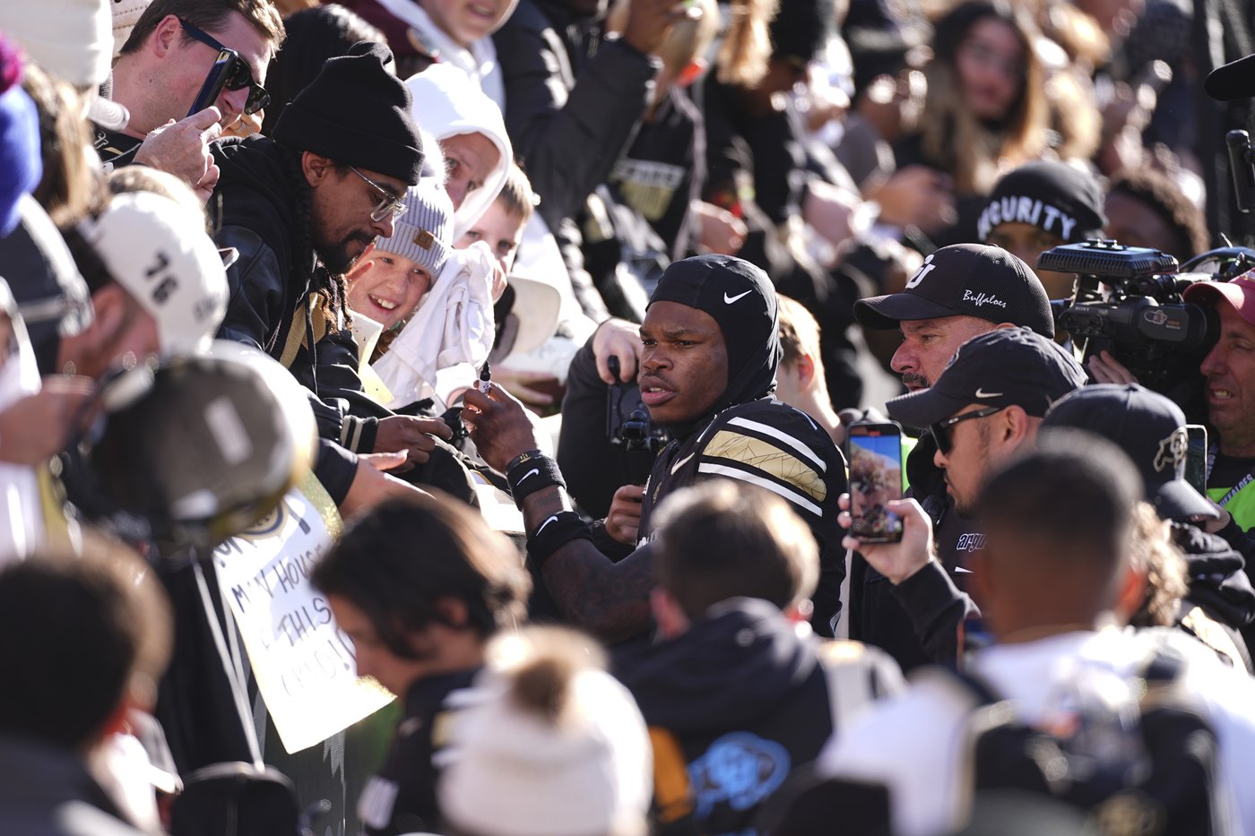 Coach Deion Sanders says No. 23 Colorado's best players will play in bowl game | iNFOnews.ca Coach Deion Sanders says No. 23 Colorado's best players will play in bowl game | iNFOnews.ca