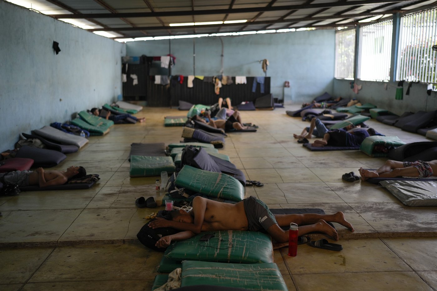 How Mexican cartels manage the flow of migrants on their way to the US border | iNFOnews.ca