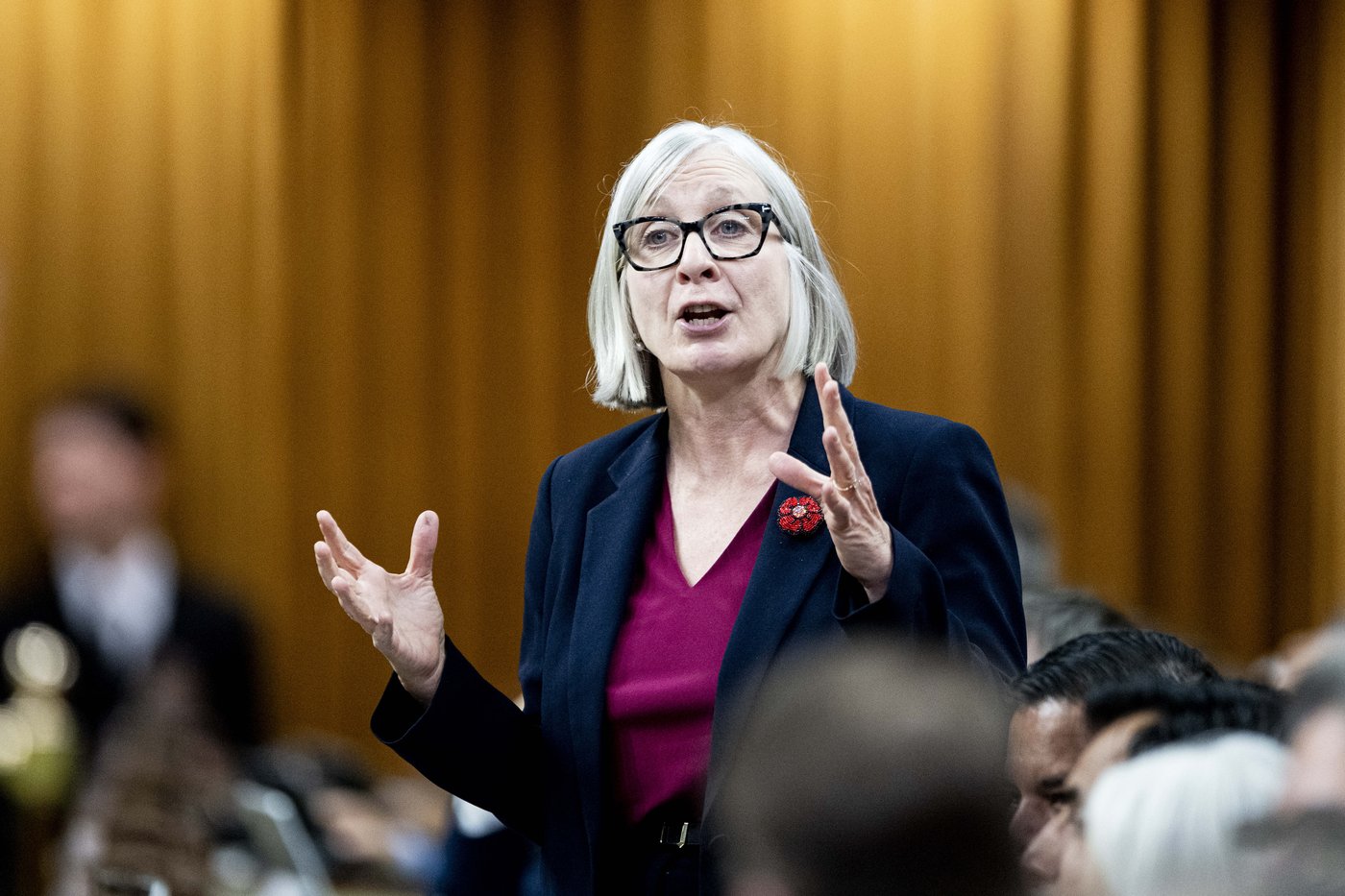 Ottawa hopes Canadian labour will support building agenda, Hajdu says | iNFOnews.ca