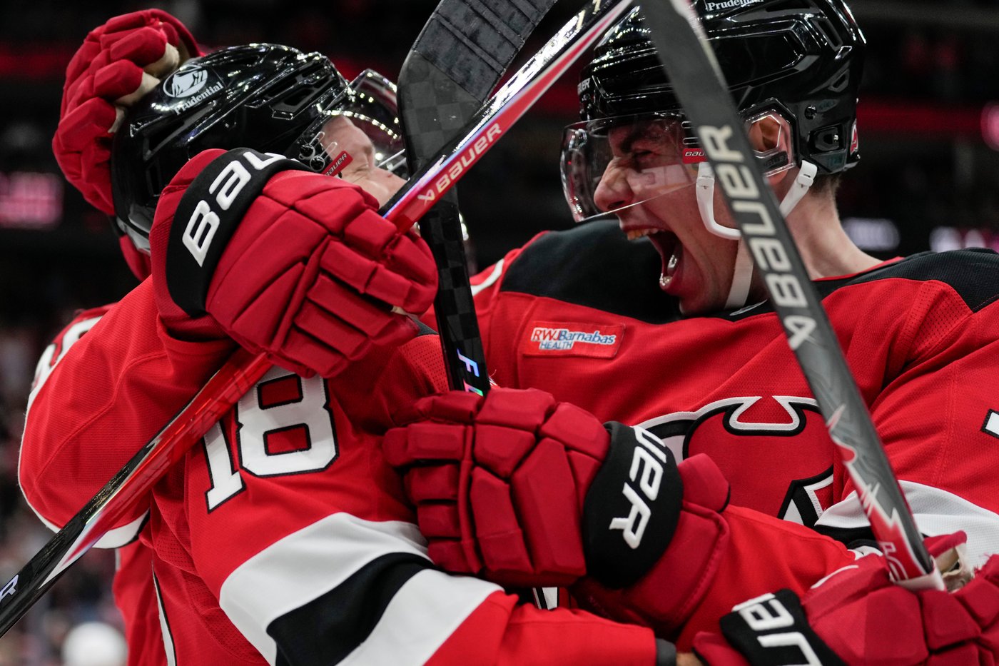 Jesper Bratt scores in OT to give Devils 4-3 win over Canadiens | iNFOnews.ca