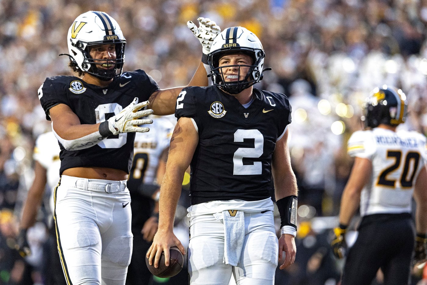 Pavia and No. 9 Vanderbilt take on No. 20 Texas with eyes on SEC title and CFP | iNFOnews.ca