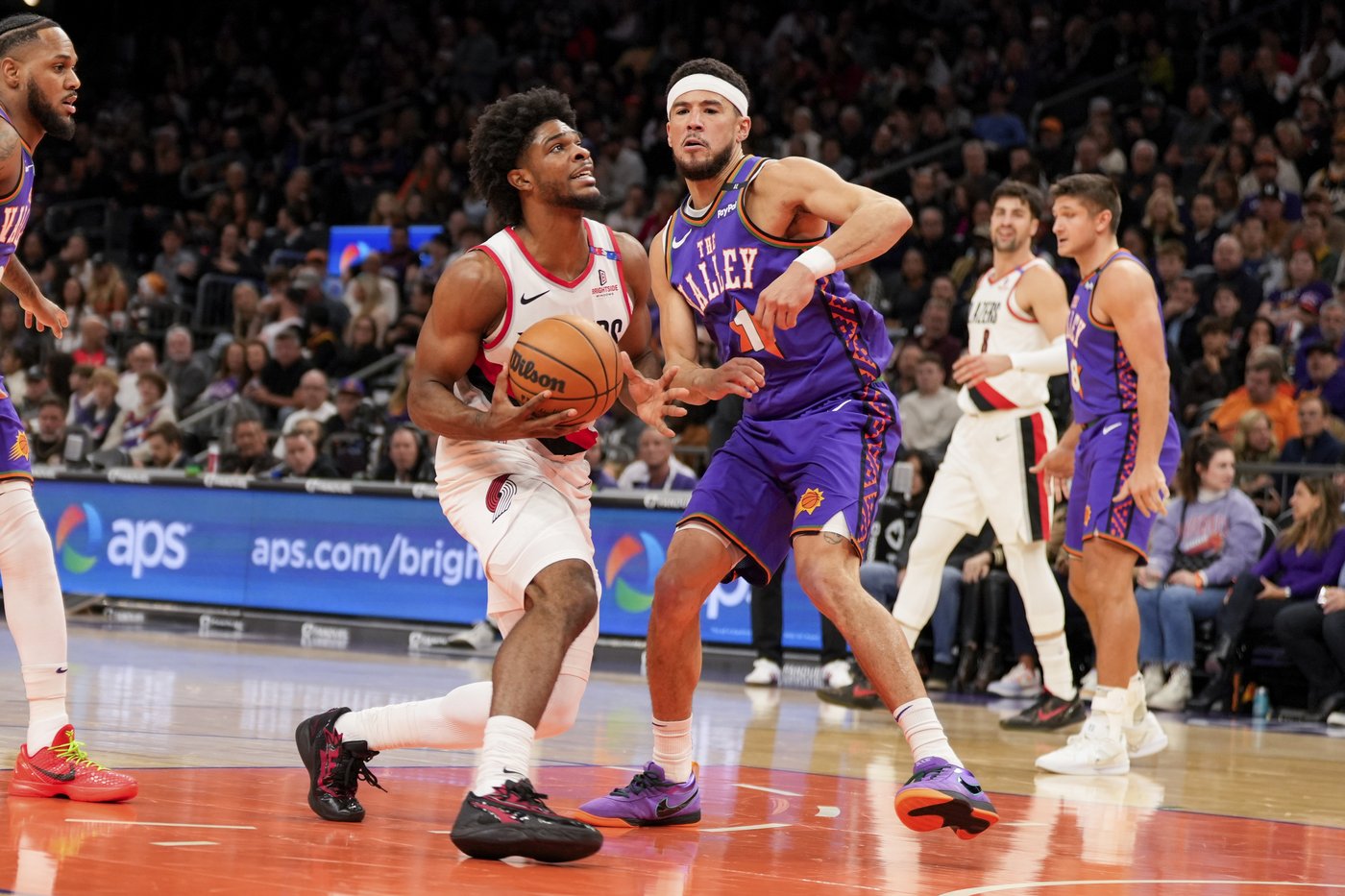 Suns send Trail Blazers to 6th straight loss with 116-109 victory | iNFOnews.ca Suns send Trail Blazers to 6th straight loss with 116-109 victory | iNFOnews.ca