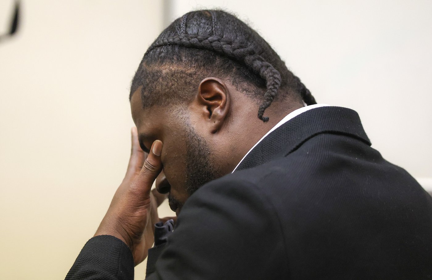 Jury acquits New England Patriots safety Jabrill Peppers in assault and battery trial | iNFOnews.ca