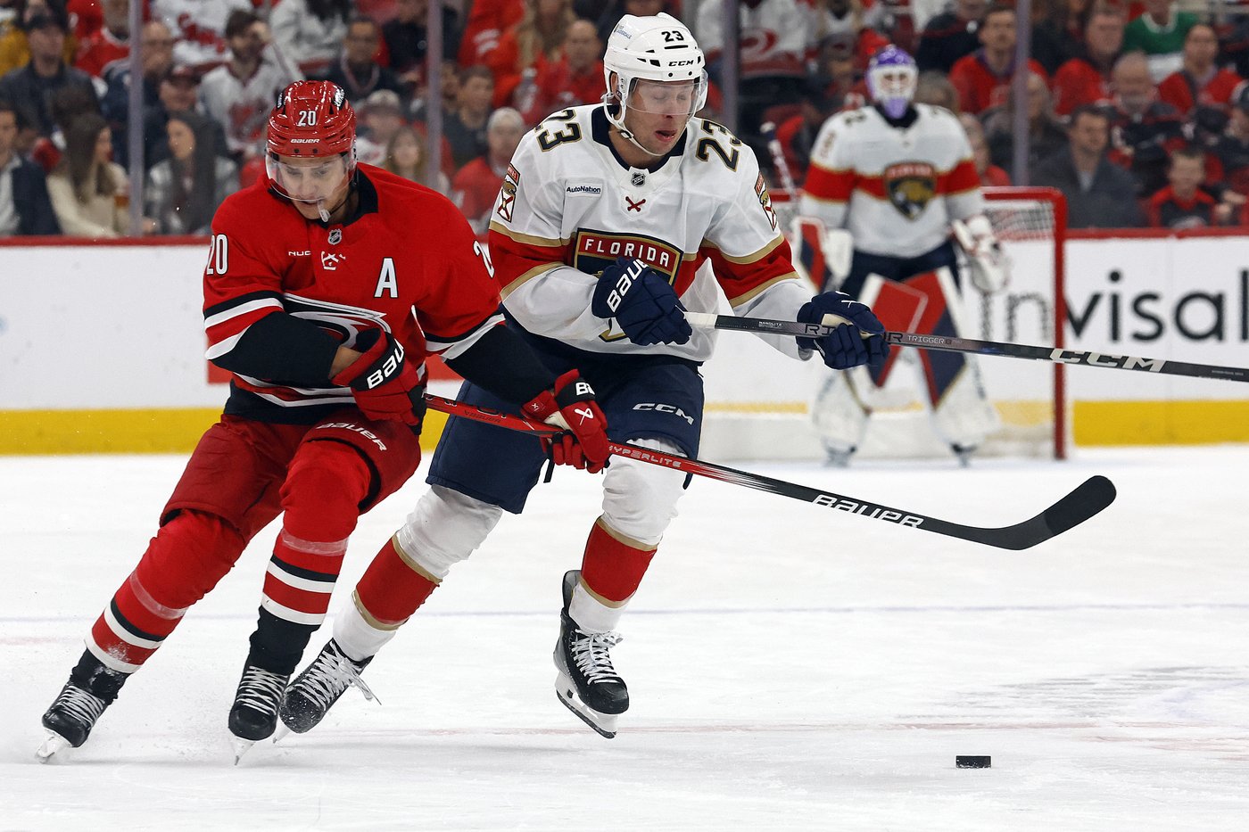 Greer, Lundell help Panthers beat back Hurricanes 6-3 | iNFOnews.ca Greer, Lundell help Panthers beat back Hurricanes 6-3 | iNFOnews.ca