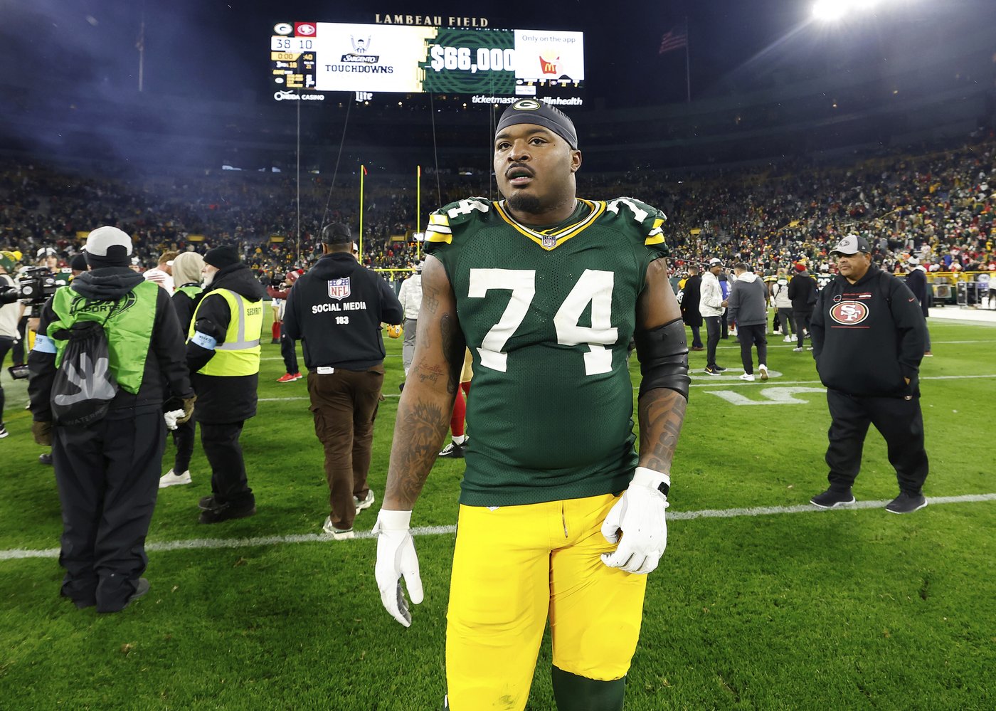 Packers' Elgton Jenkins says he's OK with his position switch and believes he can thrive at center | iNFOnews.ca Packers' Elgton Jenkins says he's OK with his position switch and believes he can thrive at center | iNFOnews.ca