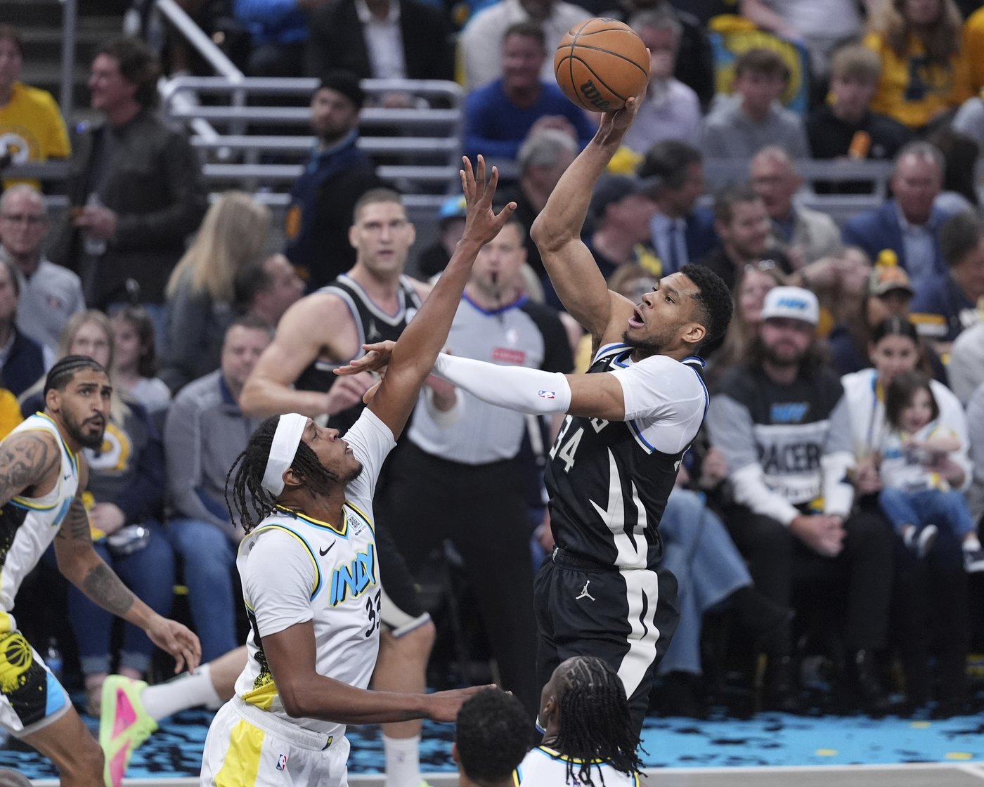 Chippiness heating up in the NBA playoffs. Familiarity breeds contempt in Bucks-Pacers series | iNFOnews.ca Chippiness heating up in the NBA playoffs. Familiarity breeds contempt in Bucks-Pacers series | iNFOnews.ca