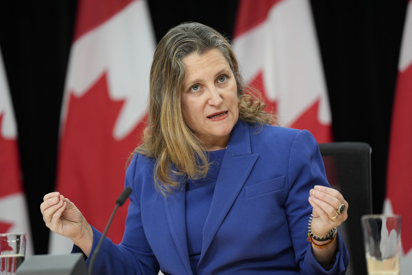 Freeland doesn't commit to meeting her own deficit target in fall economic statement | iNFOnews.ca Freeland doesn't commit to meeting her own deficit target in fall economic statement | iNFOnews.ca