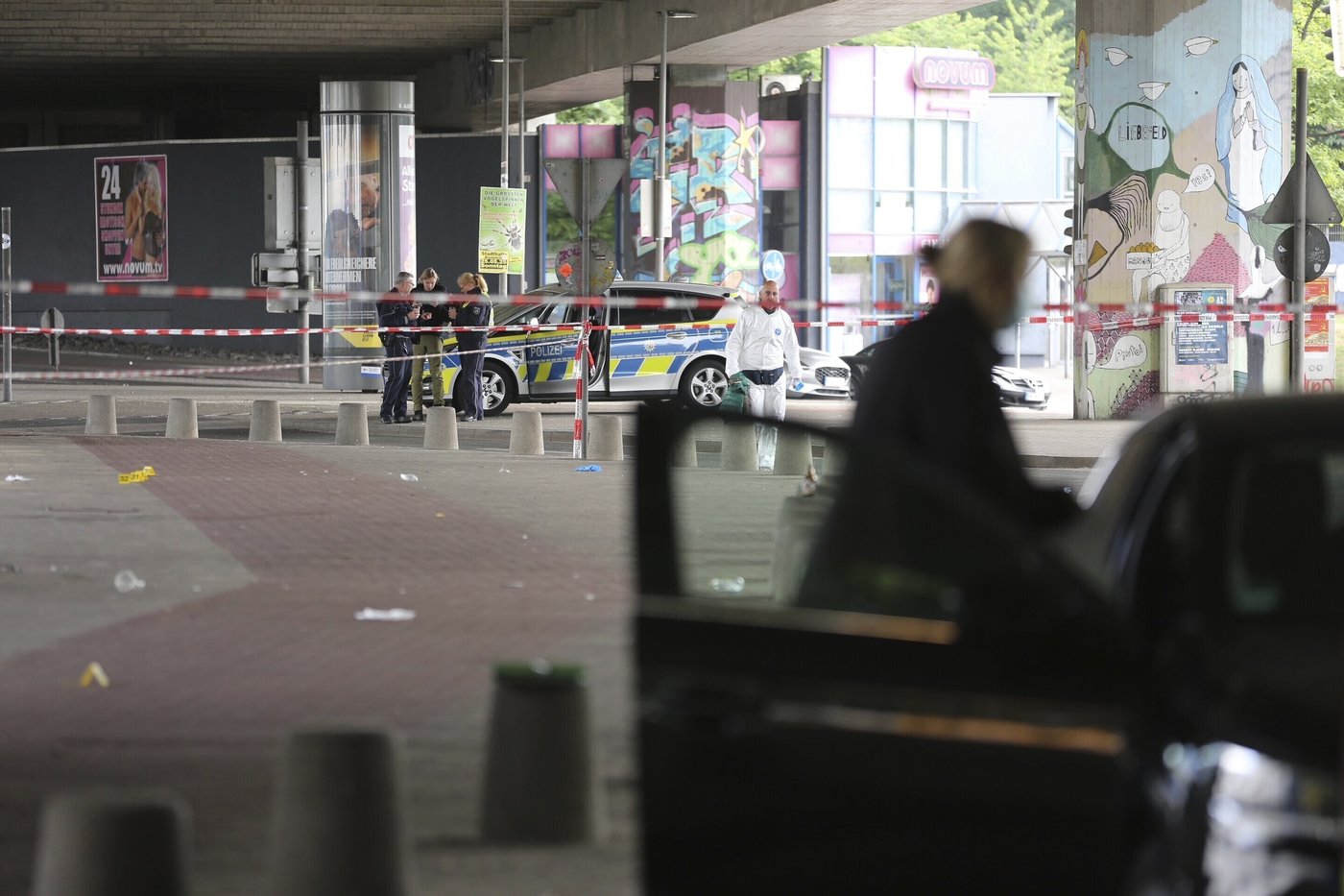German prosecutor seeks arrest on terror charges of a Syrian man who allegedly stabbed 4 | iNFOnews.ca
