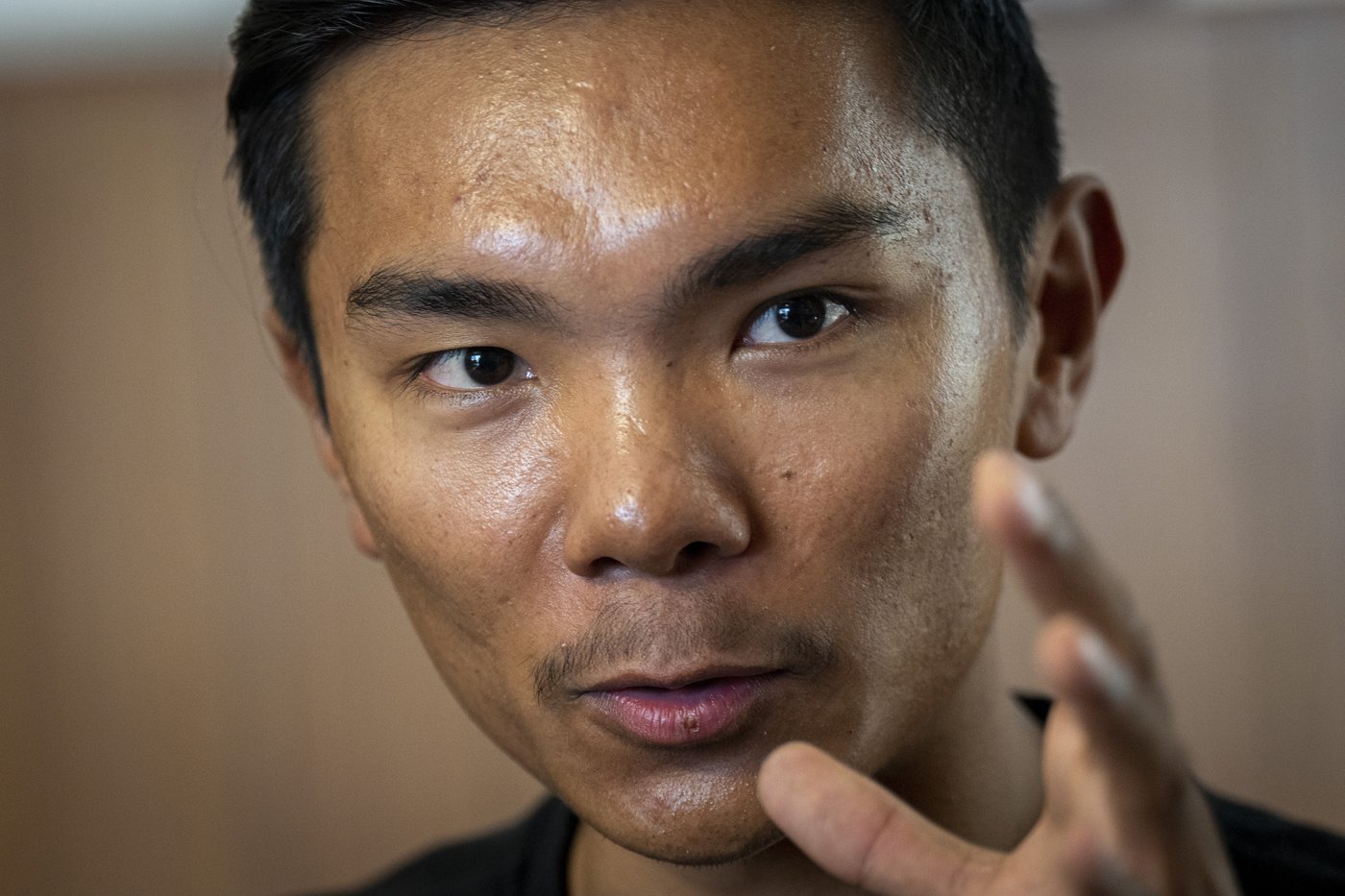 Record-setting teen climber says Sherpas should be leading climbs | iNFOnews.ca Record-setting teen climber says Sherpas should be leading climbs | iNFOnews.ca