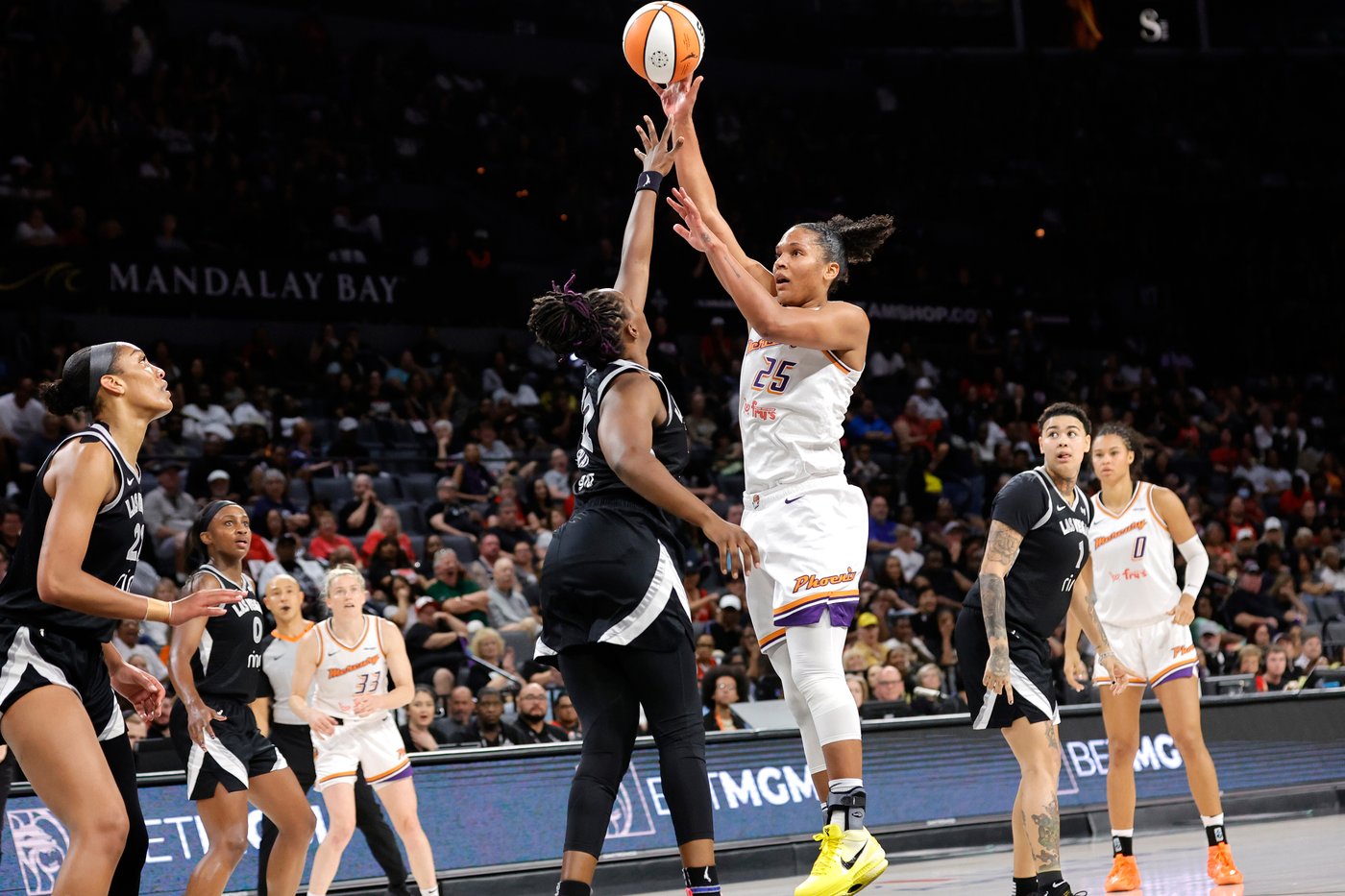 A'ja Wilson has 19 points and 13 rebounds, Aces beat Mercury 83-61 for 9th straight win | iNFOnews.ca A'ja Wilson has 19 points and 13 rebounds, Aces beat Mercury 83-61 for 9th straight win | iNFOnews.ca